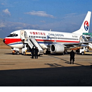 银川河东机场快运航空快运业稳步发展的原因是什么？
